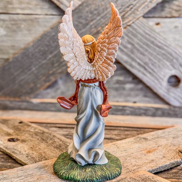 Hawthorne Village Thomas Kinkaid Nativity “Angel of Light” Figurine-Discontinued - Picture 7 of 9
